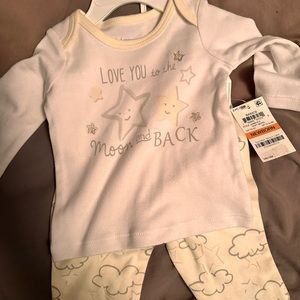 Moon to back outfit brand new